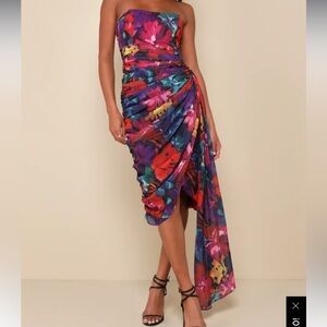 NWT - Small - Lulus Uncommon Aesthetic Black Floral Strapless Bodycon Midi Dress